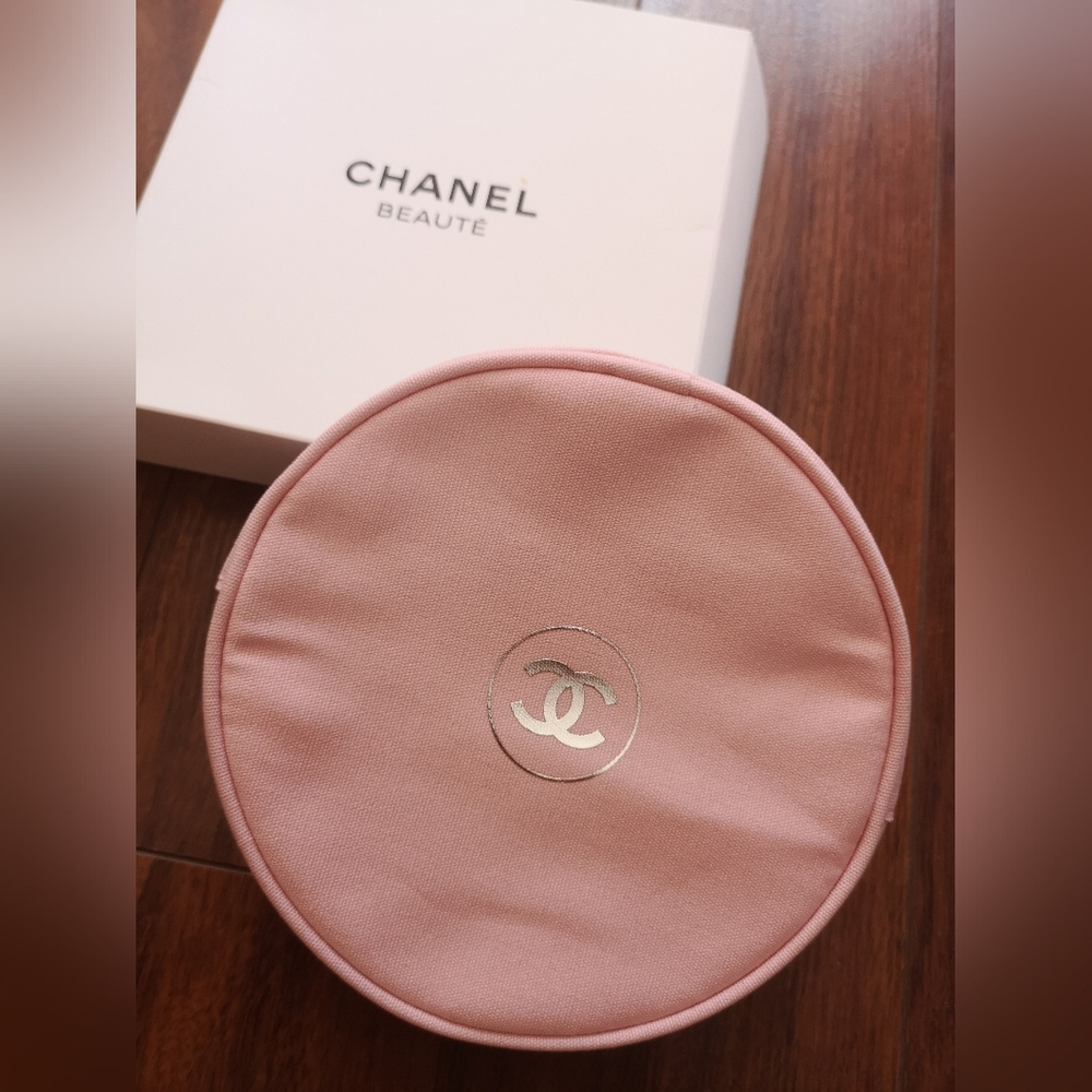 Brand New Chanel Pink Round Cosmetic Bag